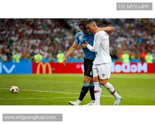 感人至深的外国足球明星视频展现无私奉献与人性光辉