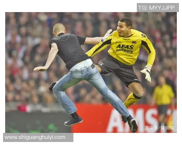 外国足球明星因冲突事件被指打人引发舆论热议与球迷关注