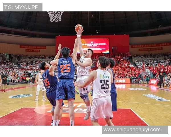 南京篮球队与武汉篮球队赛后复盘探讨灵活性对比赛胜负的影响